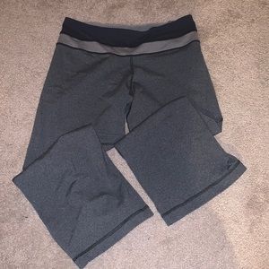 Lululemon Capri yoga pants